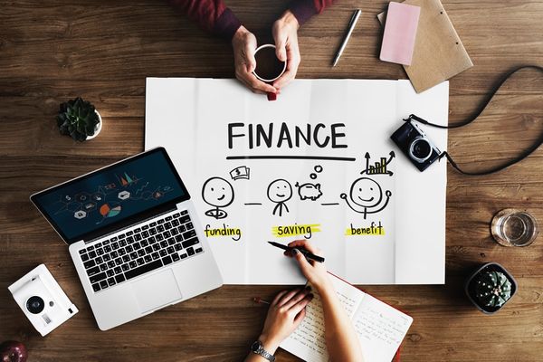 Who is a financial planner? Should you hire?
