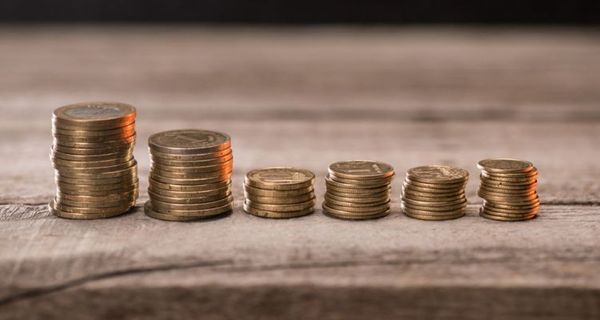 5 ways to have healthy relationship with money